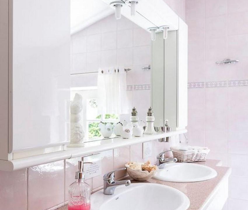 Photo of Bathroom in Archanes