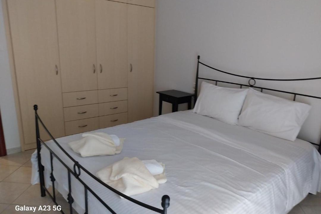 Photo of Bedroom in Menidion