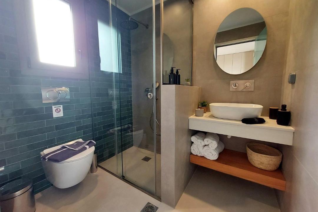 Photo of Bathroom in Platanes