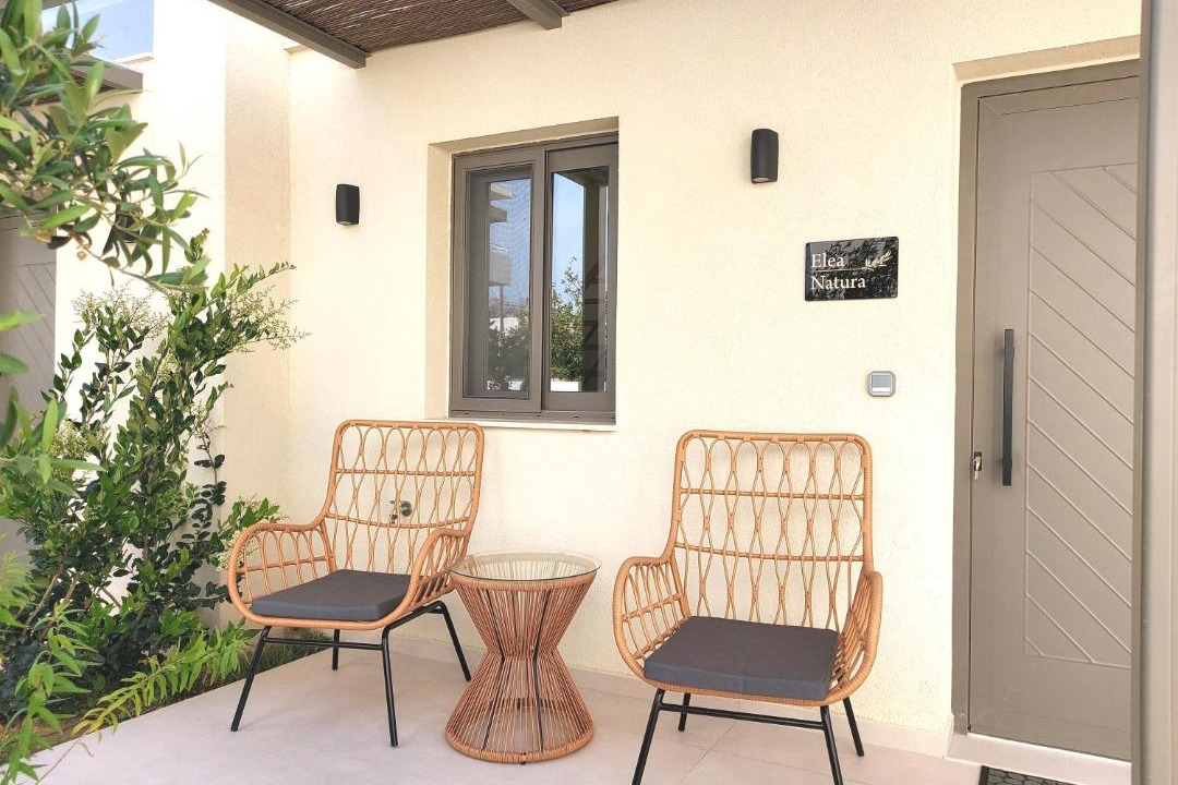 Photo of Patio Balcony in Platanes