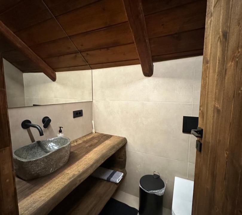 Photo of Bathroom in Megalo Chorio