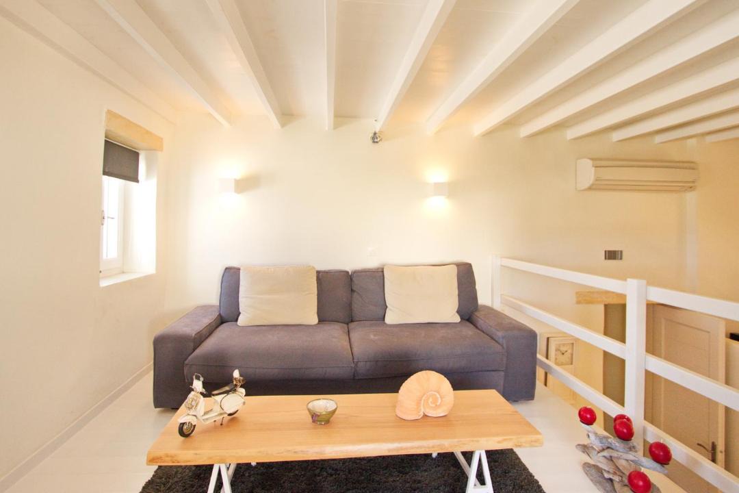 Photo of Livingroom in Paros