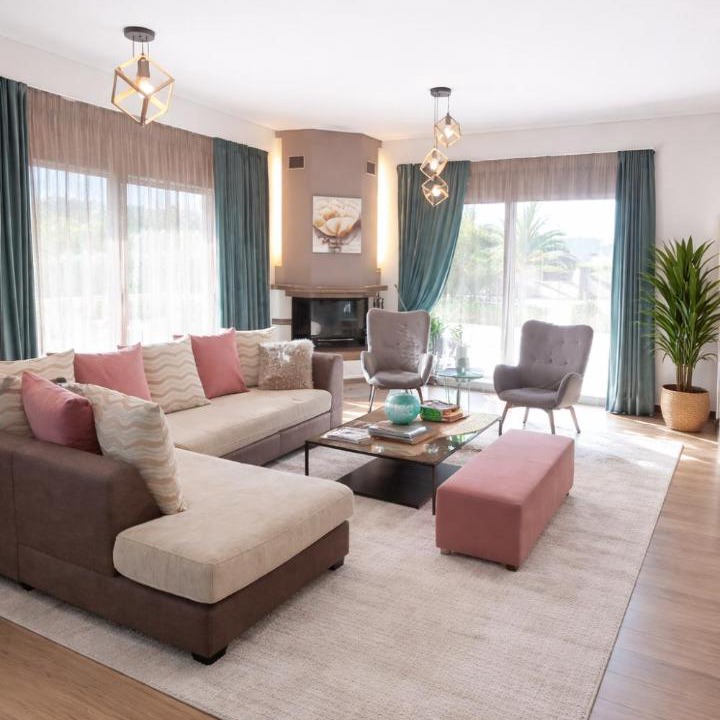 Photo of Livingroom in Midea