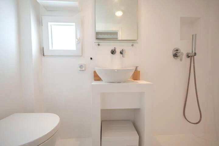Photo of Bathroom in Platis Gialos