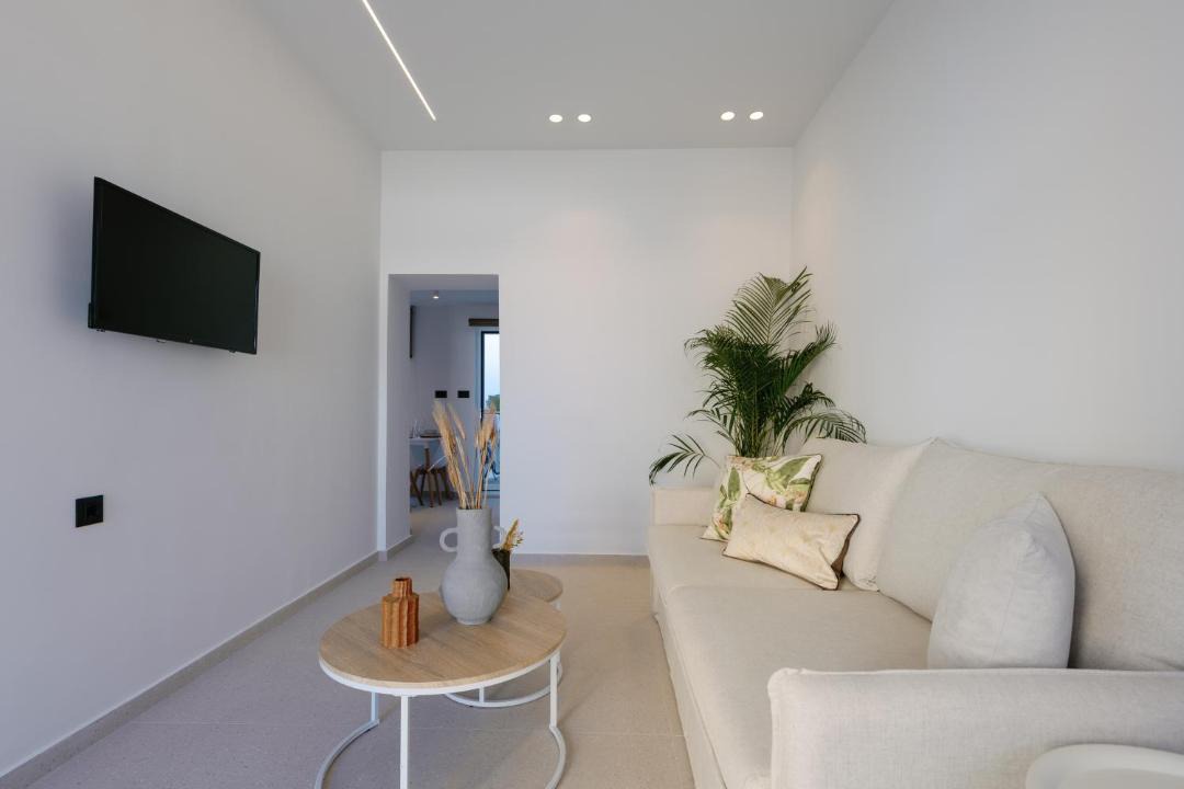 Photo of Livingroom in Lambi