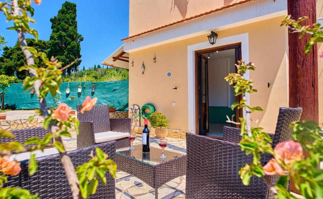 Photo of Patio Balcony in Peroulades