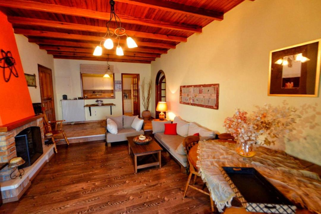 Photo of Livingroom in Pirgi