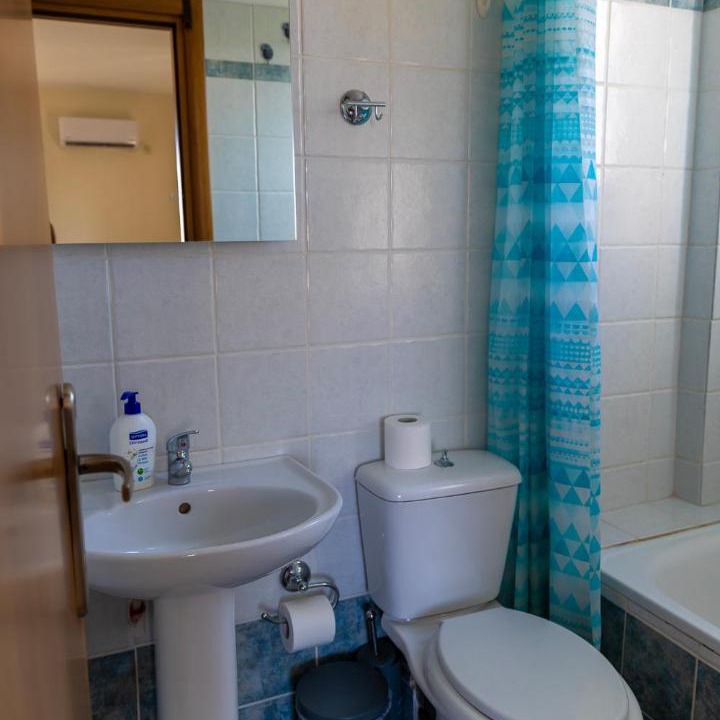 Photo of Bathroom in Larissa