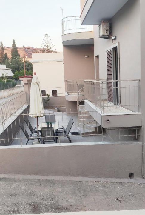Photo of Patio Balcony in Perdhika
