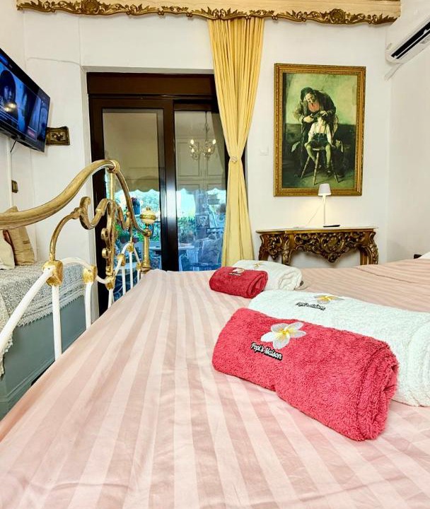 Photo of Bedroom in Petaloudes