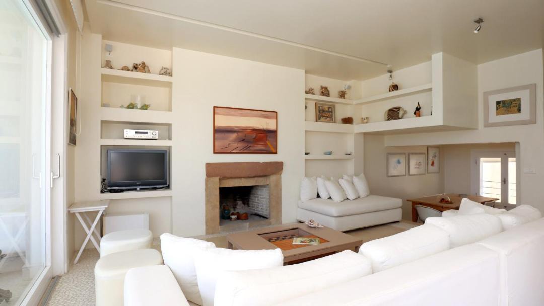 Photo of Livingroom in Agios Emilianos