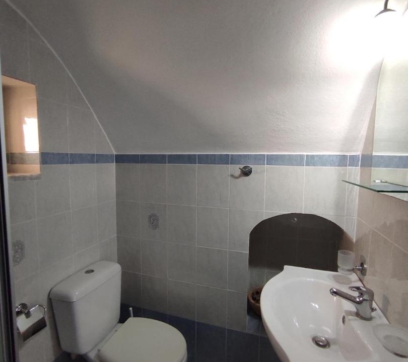 Photo of Bathroom in Avgonyma