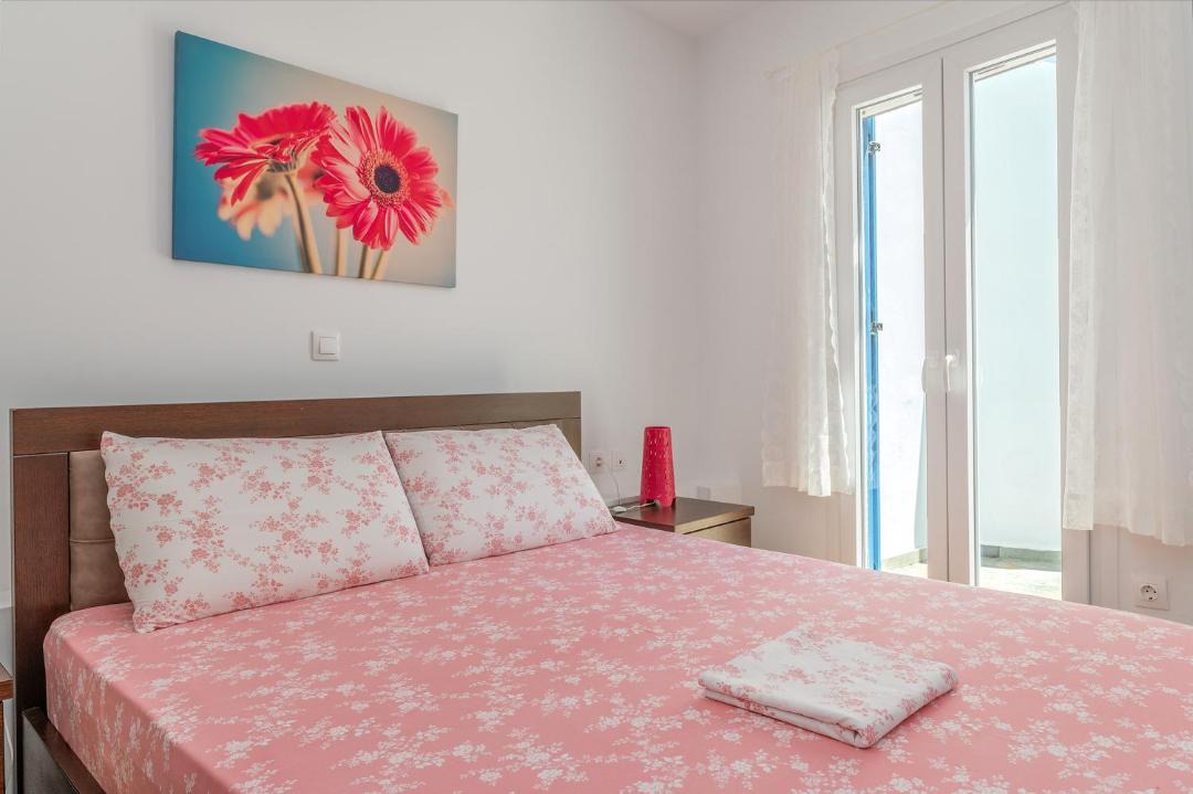 Photo of Bedroom in Exomvourgo