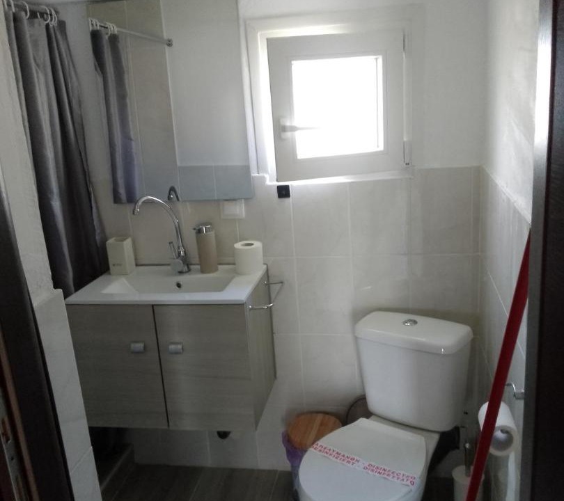 Photo of Bathroom in Avdira