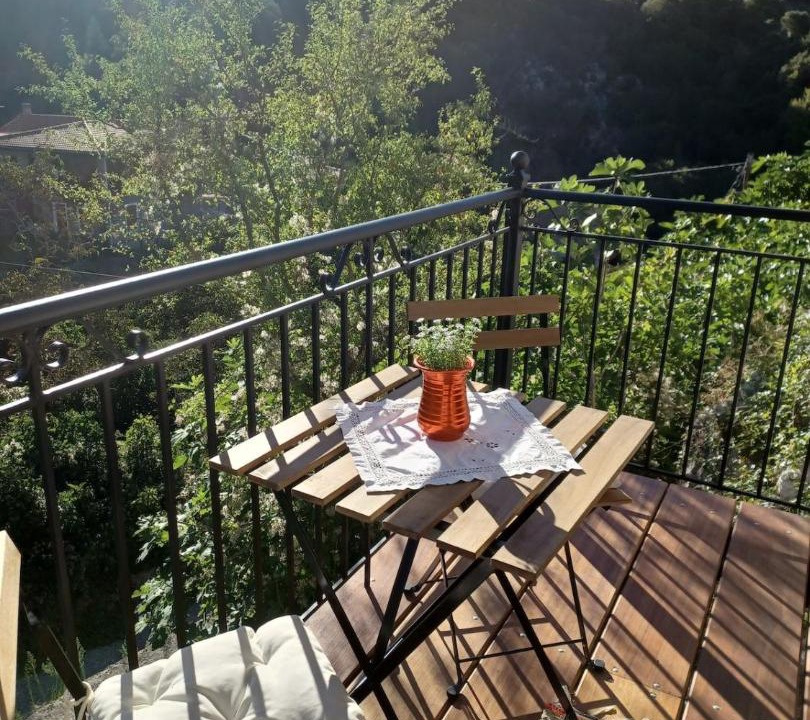 Photo of Patio Balcony in Trikolonoi