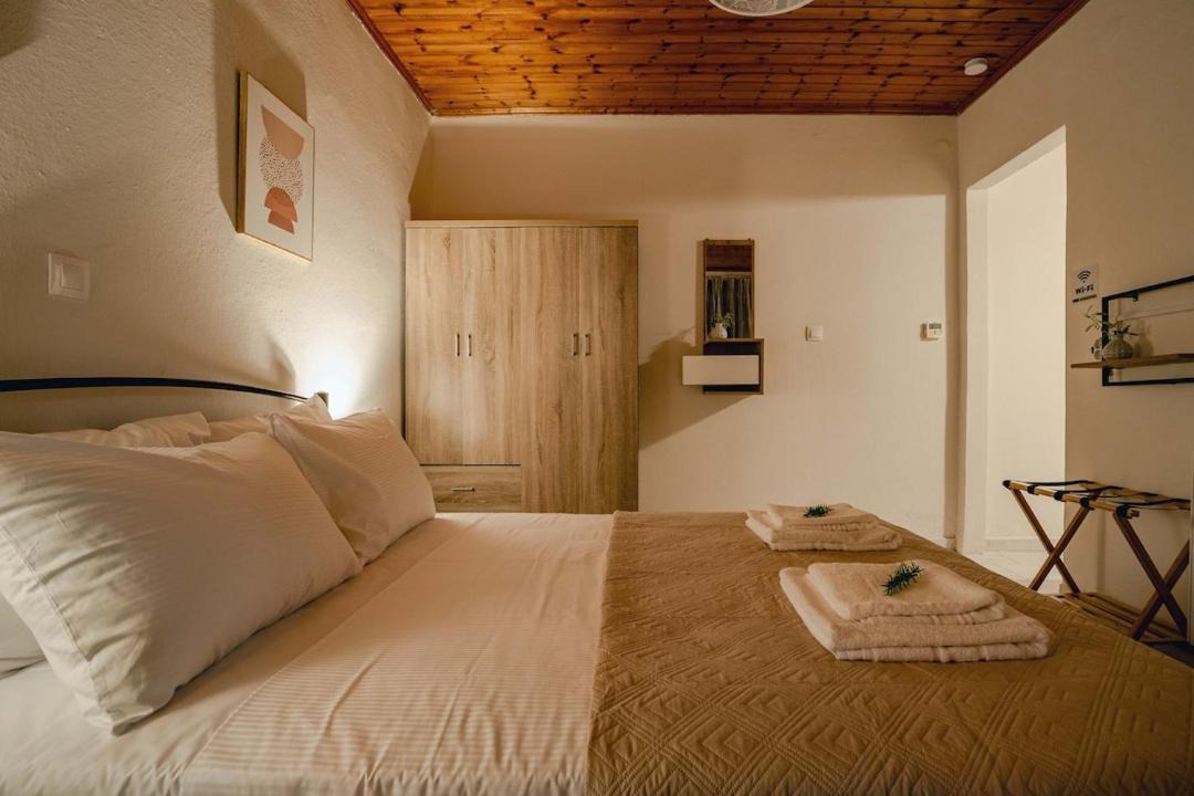 Photo of Bedroom in Molos