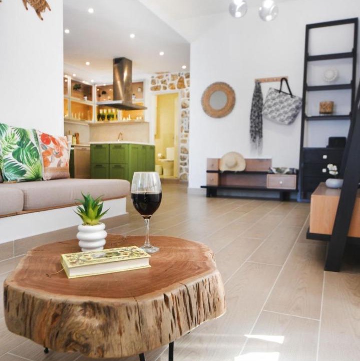 Photo of Livingroom in Panormos