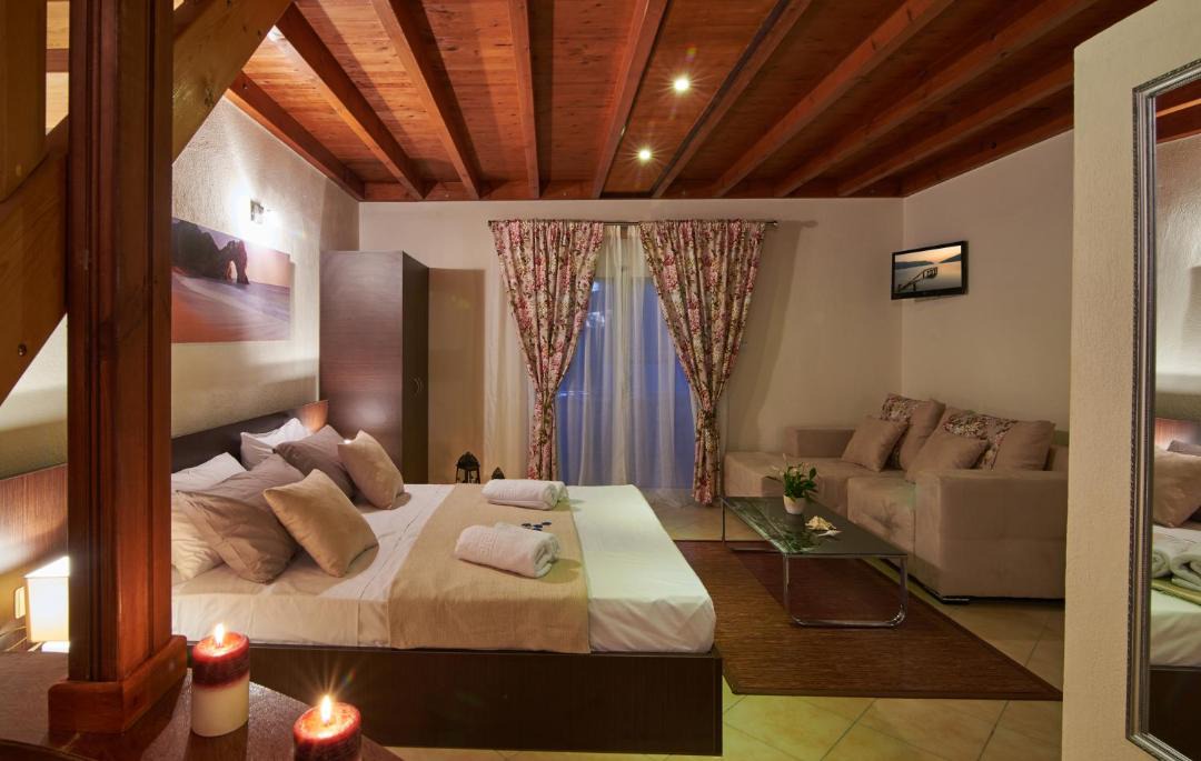 Photo of Bedroom in Toroni