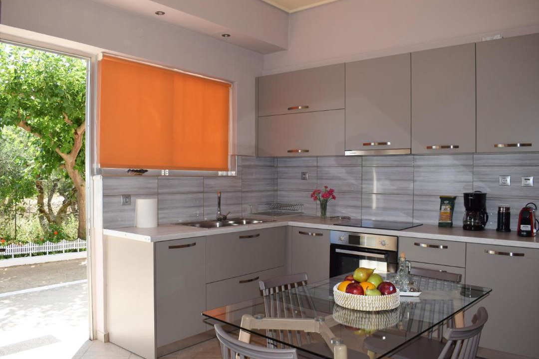 Photo of Kitchen in Limeniskos