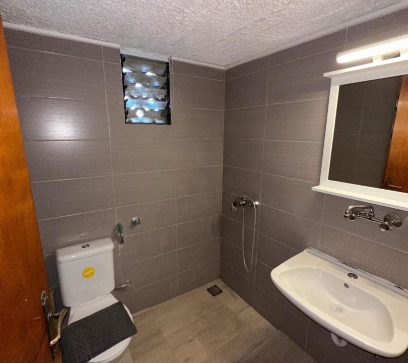 Photo of Bathroom in Skala Fourkas