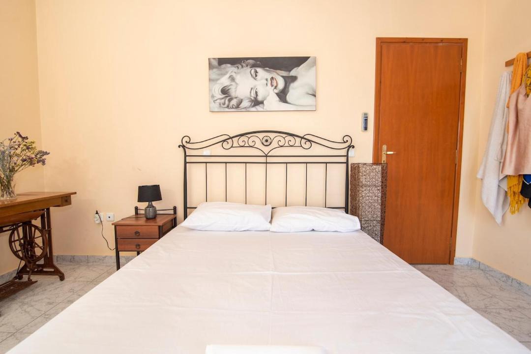 Photo of Bedroom in Elea