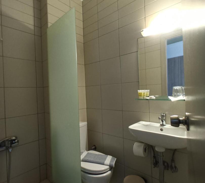 Photo of Bathroom in Lamia