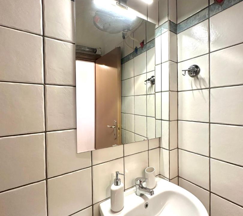 Photo of Bathroom in Larissa