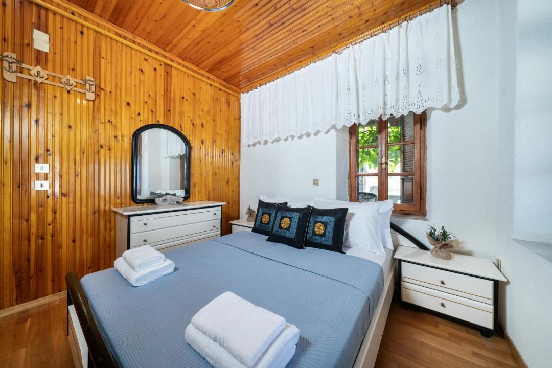 Photo of Bedroom in Limenaria