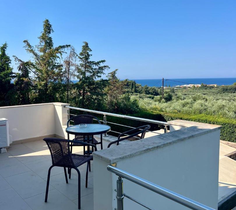 Photo of Patio Balcony in Tragaki