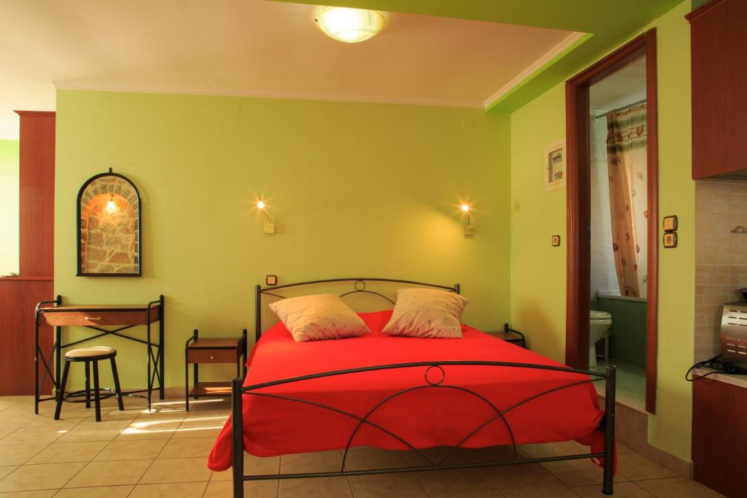 Photo of Bedroom in Avgonima