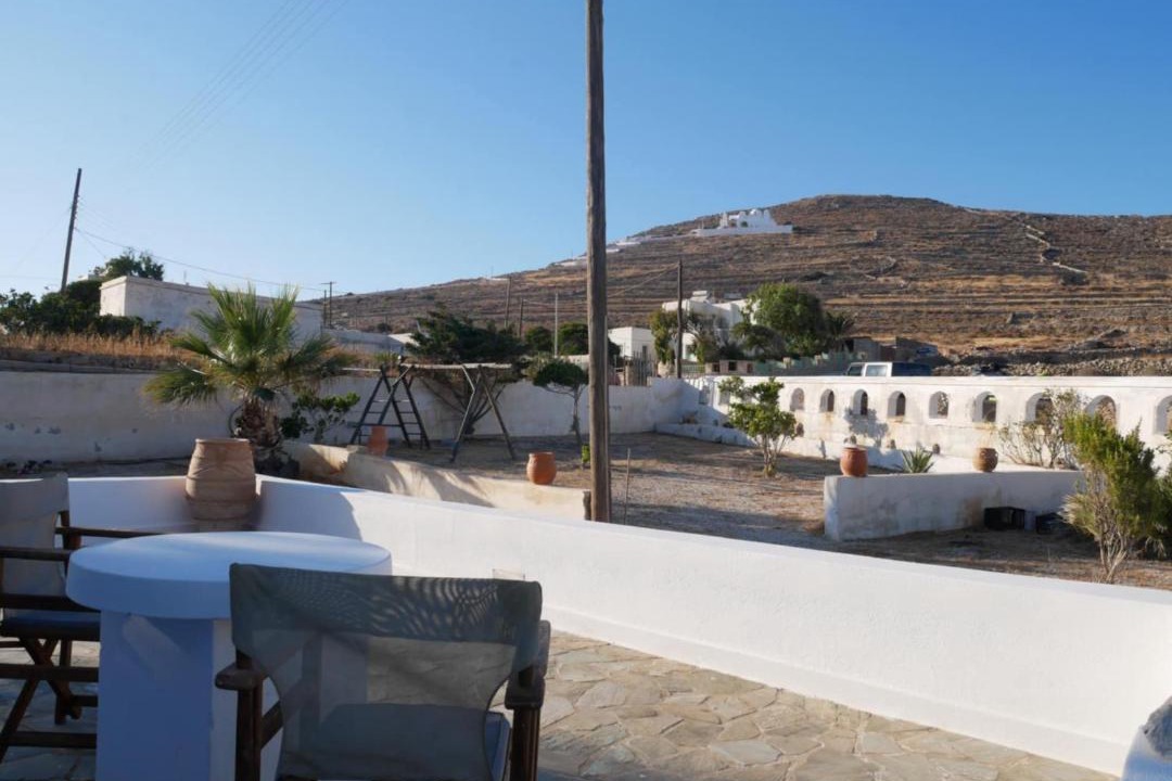 Photo of Others in Chora Folegandros