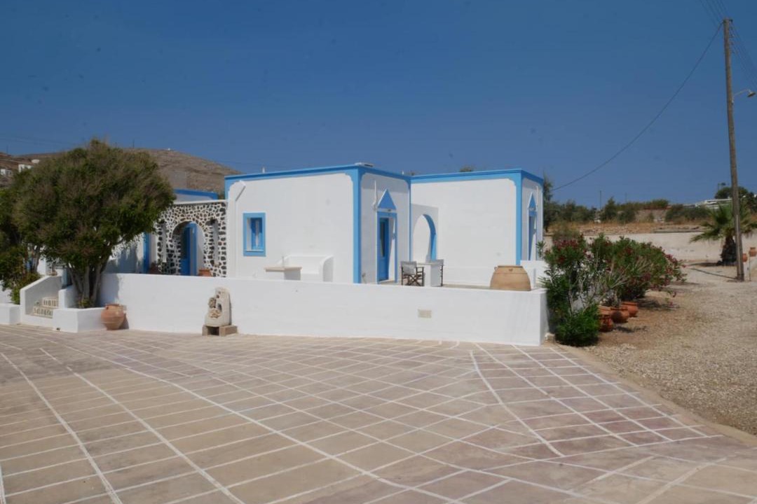 Photo of Others in Chora Folegandros