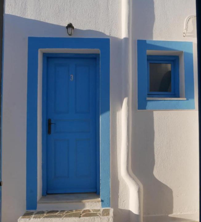 Photo of Others in Chora Folegandros