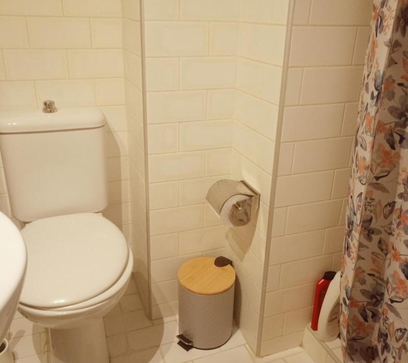 Photo of Bathroom in Argyroupoli