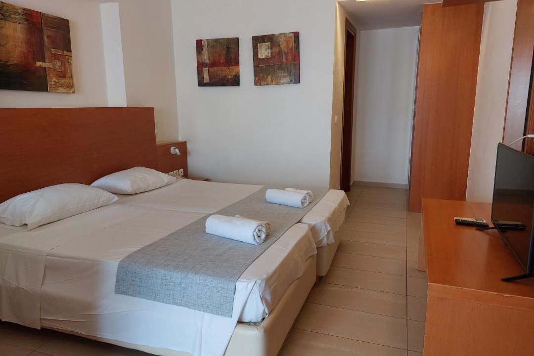 Photo of Bedroom in Maleme