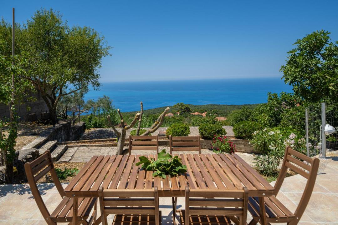 Photo of Patio Balcony in Mesovounia