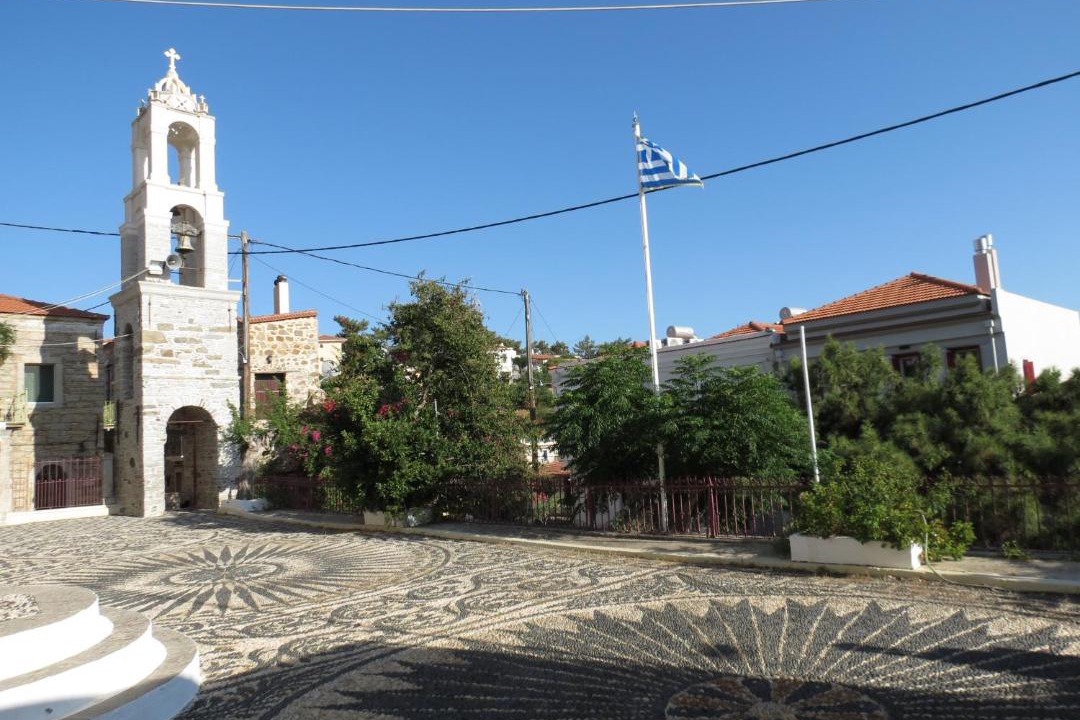 Photo of Buildings in Volissos
