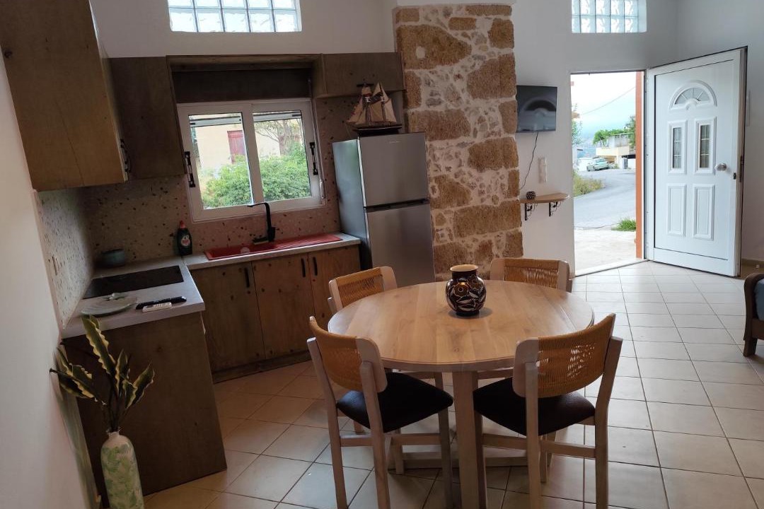 Photo of Kitchen in Platanos