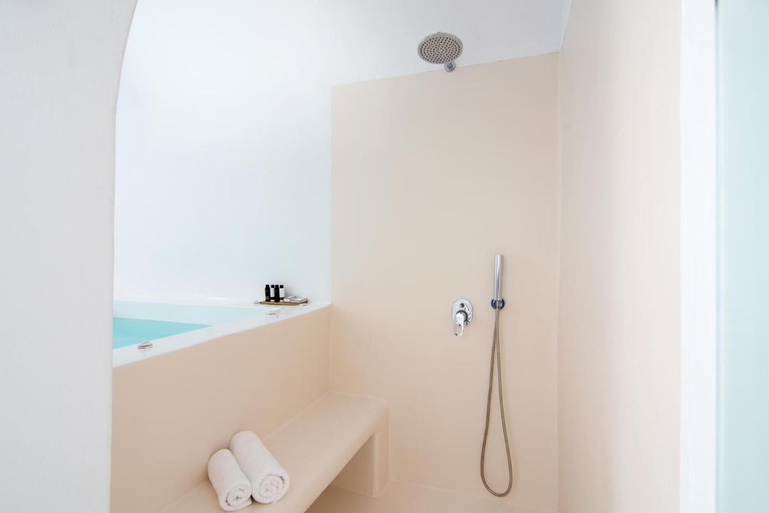 Photo of Bathroom in Imerovigli