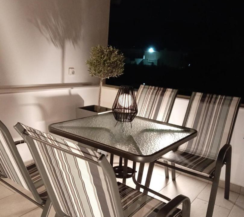 Photo of Patio Balcony in Tingaki