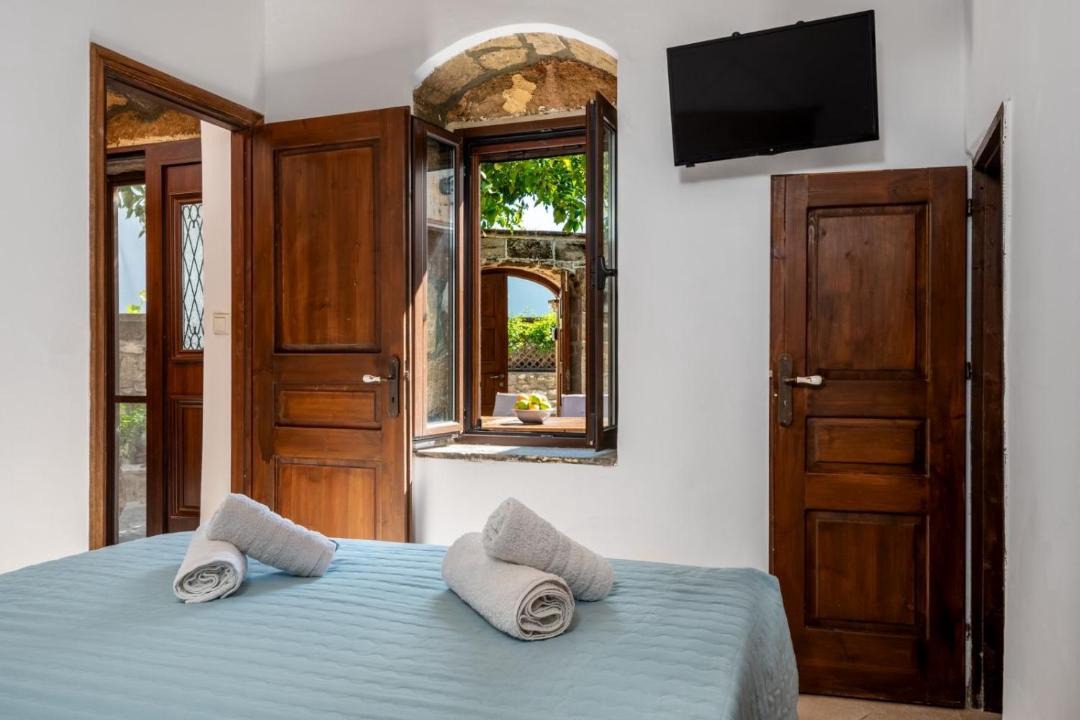 Photo of Bedroom in Lardos