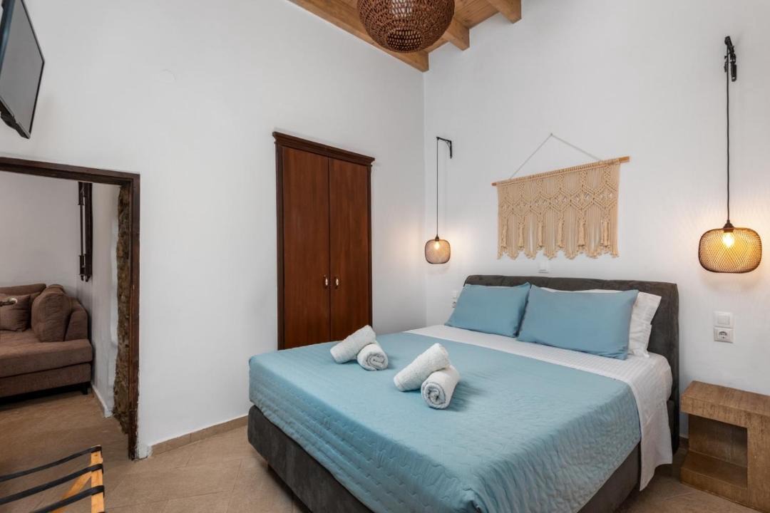 Photo of Bedroom in Lardos