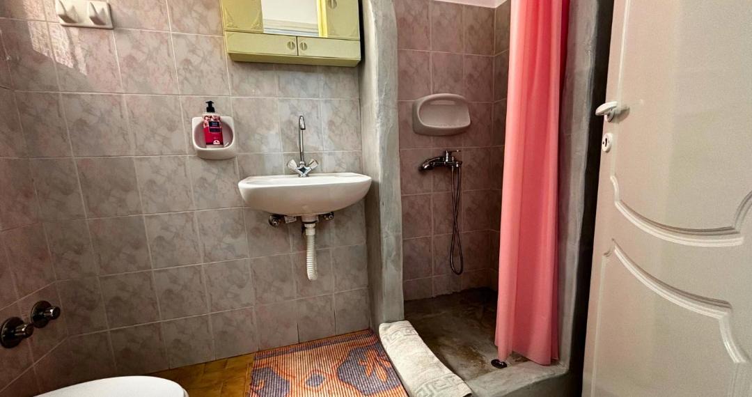Photo of Bathroom in Leros