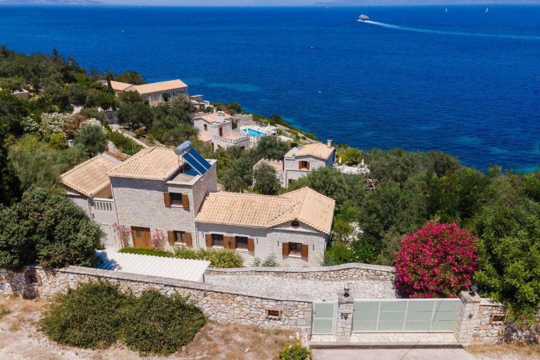 Photo of Others in Paxos