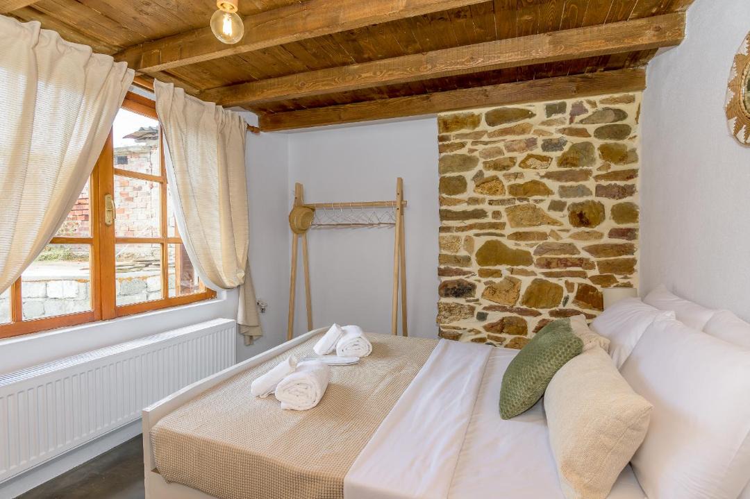 Photo of Bedroom in Avas