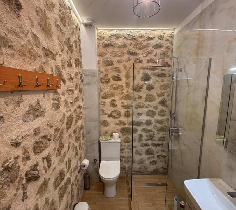 Photo of Bathroom in Pramanta
