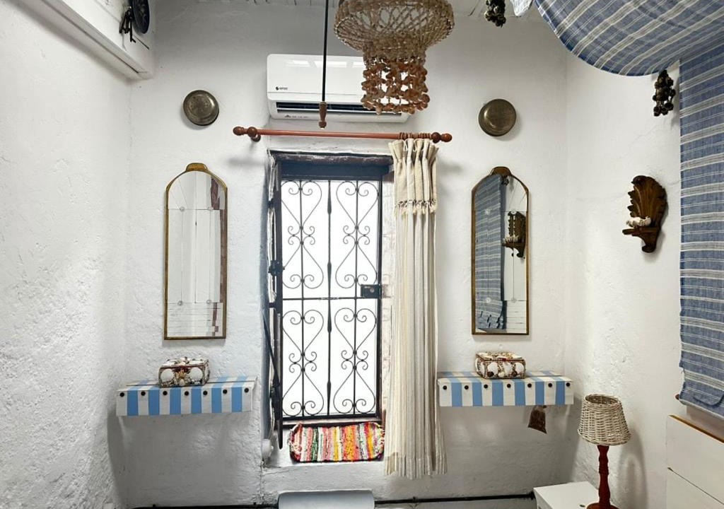Photo of Others in Old Quarter