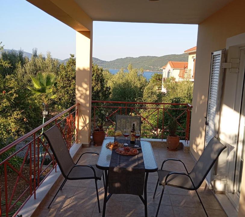 Photo of Patio Balcony in Karavomylos