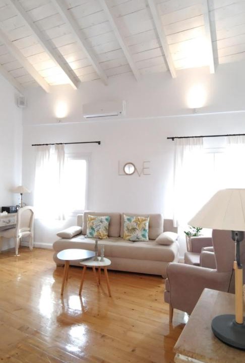 Photo of Livingroom in Pelekas
