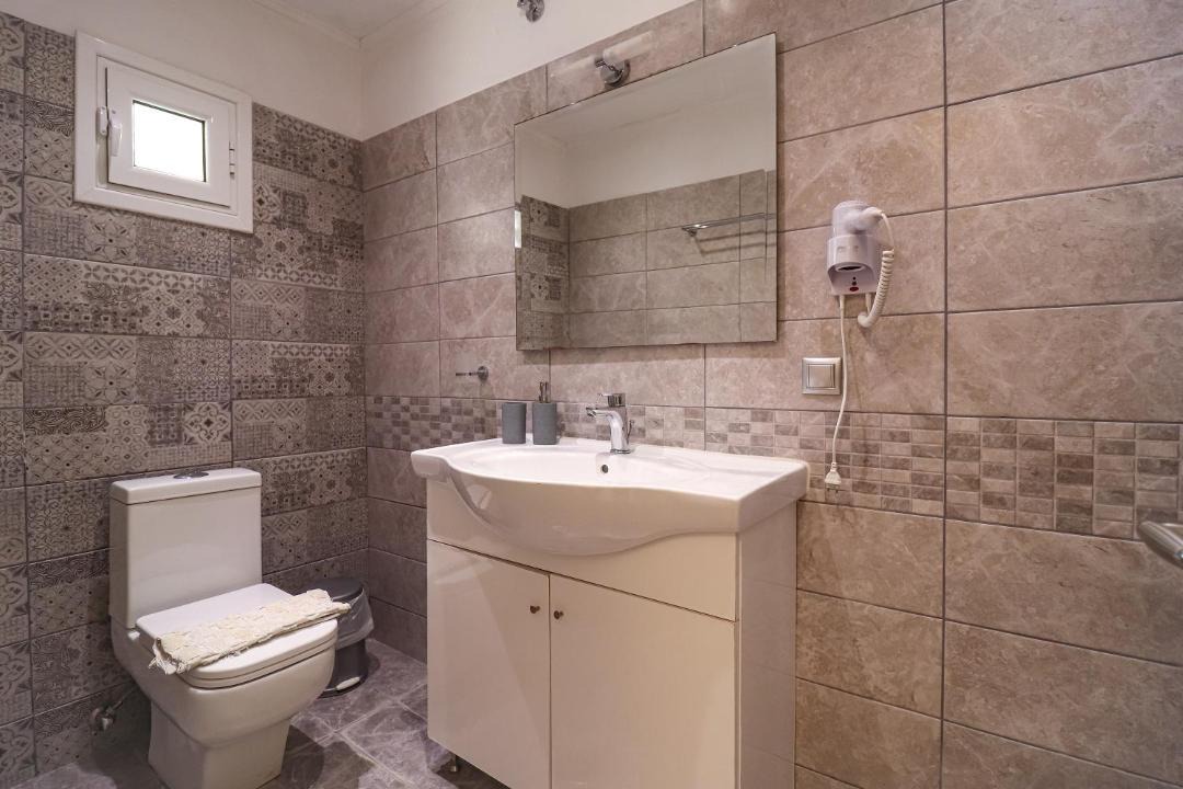 Photo of Bathroom in Lakones